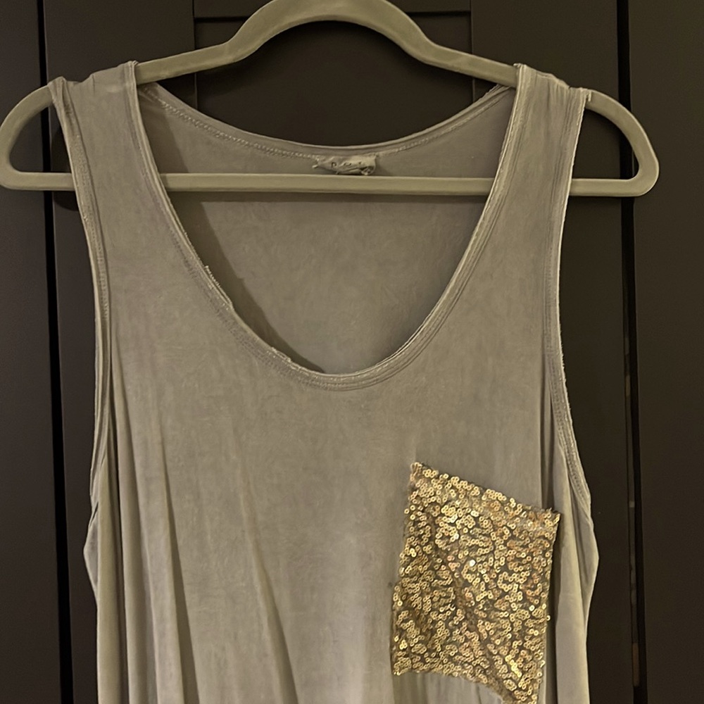 Sleeveless Top